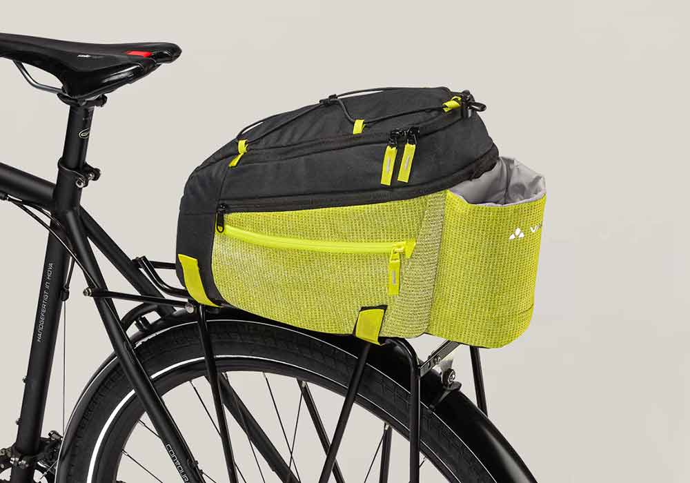 Silkroad Gepäckträgertasche von VAUDE am Fahrrad