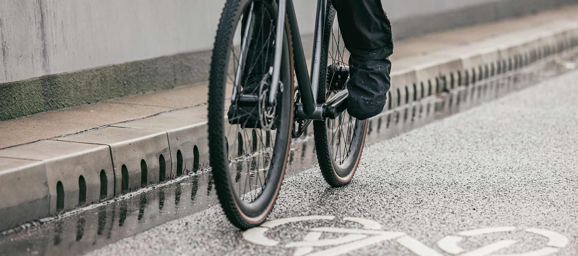 Road discount bike accessories