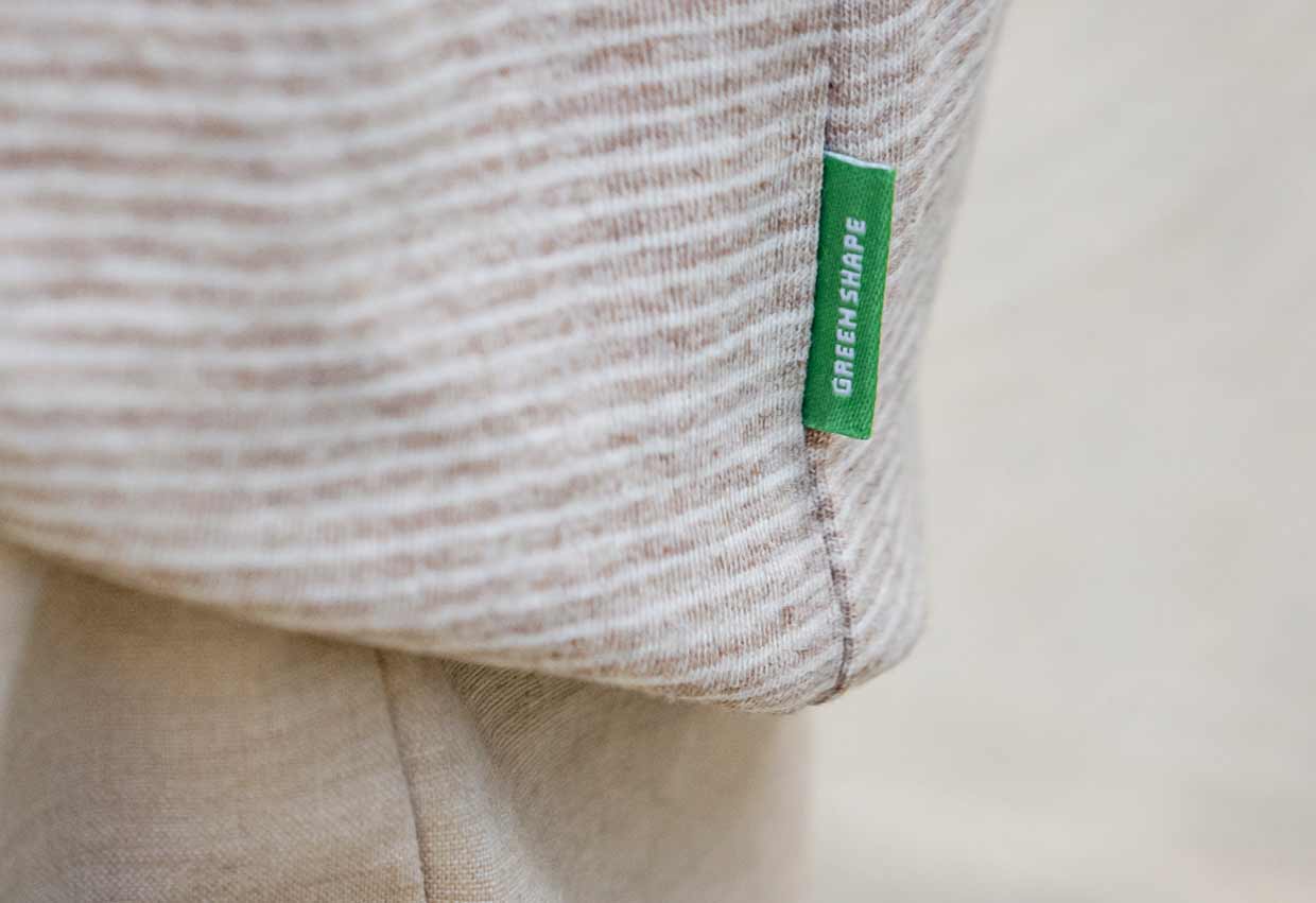 Bekleidung mit Green Shape Flag