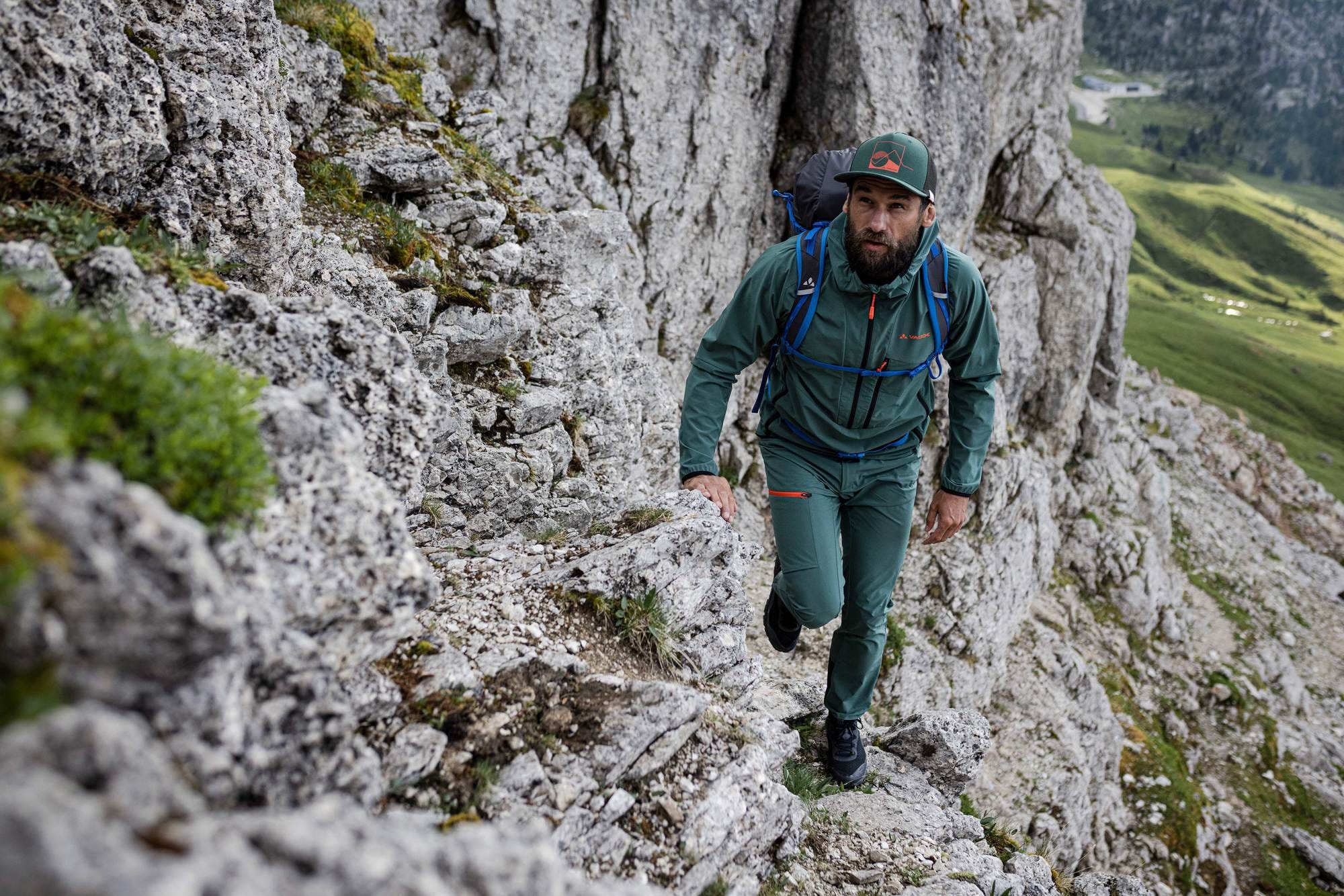 Bergwanderer im alpinen Gelände