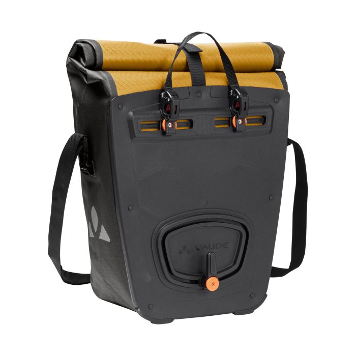 Aqua Back bike bags, recycled main material | VAUDE