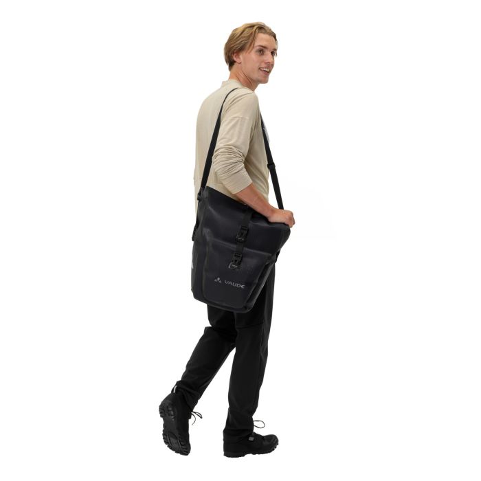 Aqua Back Plus bike bags, recycled main material | VAUDE