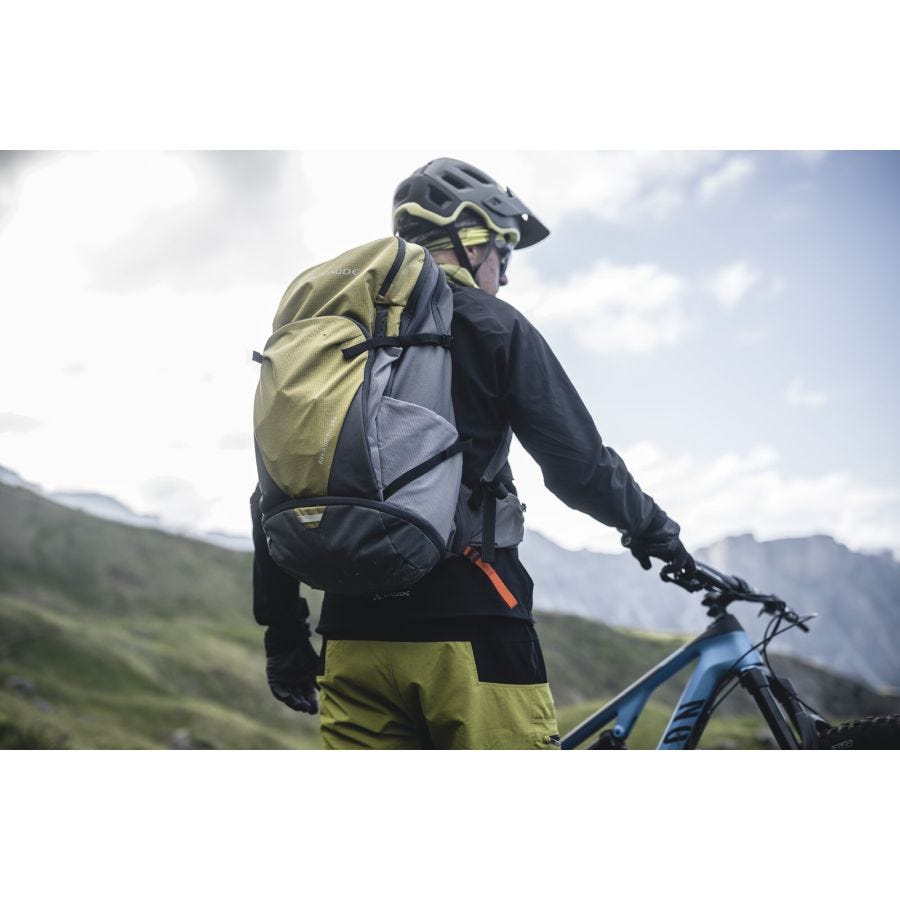 Bike Alpin Pro 28 Cycling backpack
