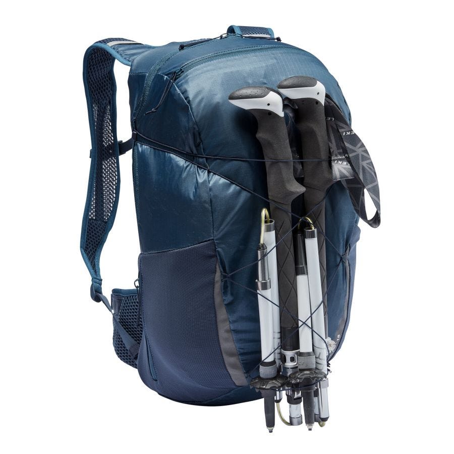 Uphill Air 18 Lightweight backpack