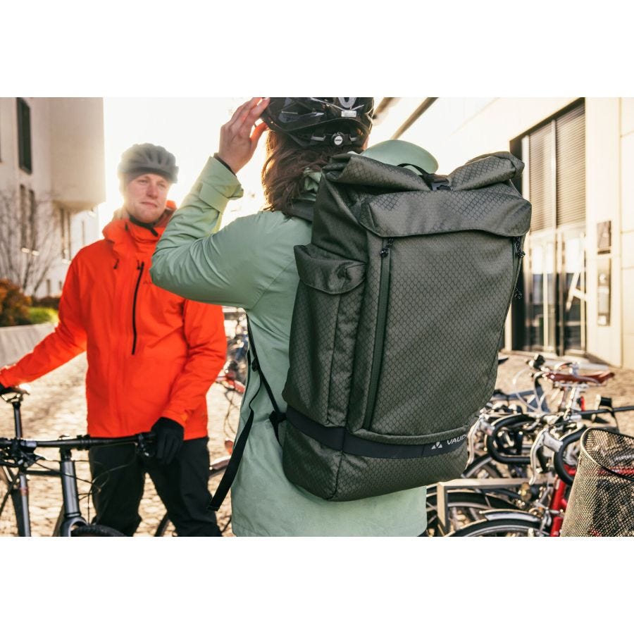 Cyclist bike backpack